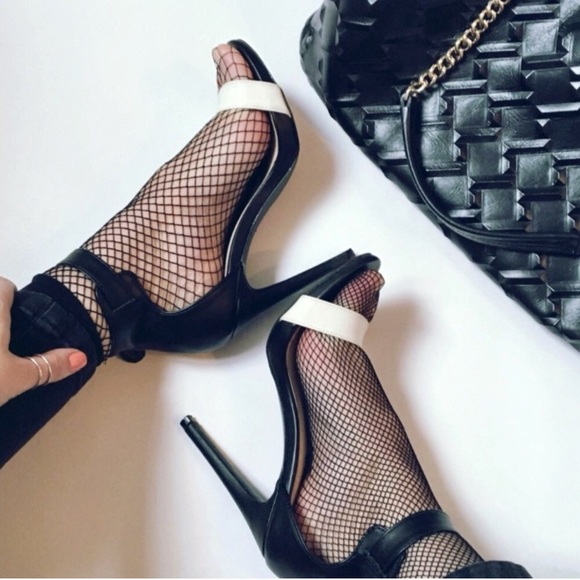 NEW Fishnet Ankle Mesh Socks - BLACK - Picture 2 of 8